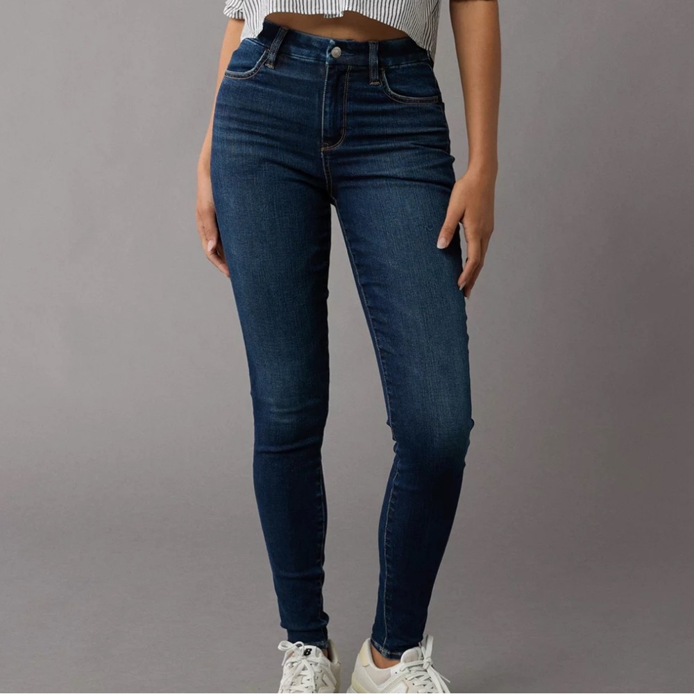 American Eagle Next Level Hi-Rise Jegging